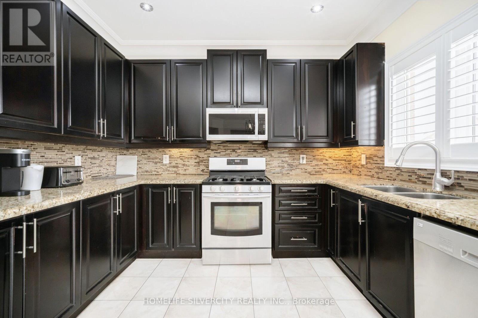 17 Sparhill Street, Brampton, Ontario  L6R 0P2 - Photo 26 - W13086570