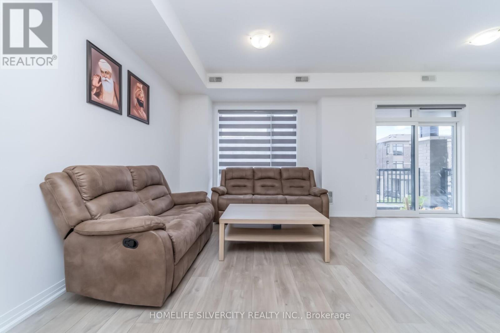 25 Purple Sage Drive, Brampton (Bram East), Ontario  L6P 4P1 - Photo 15 - W13086576