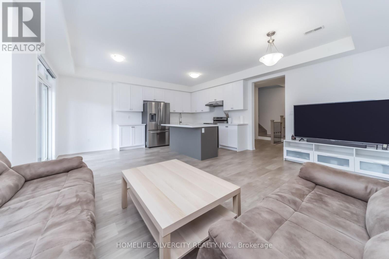 25 Purple Sage Drive, Brampton (Bram East), Ontario  L6P 4P1 - Photo 17 - W13086576