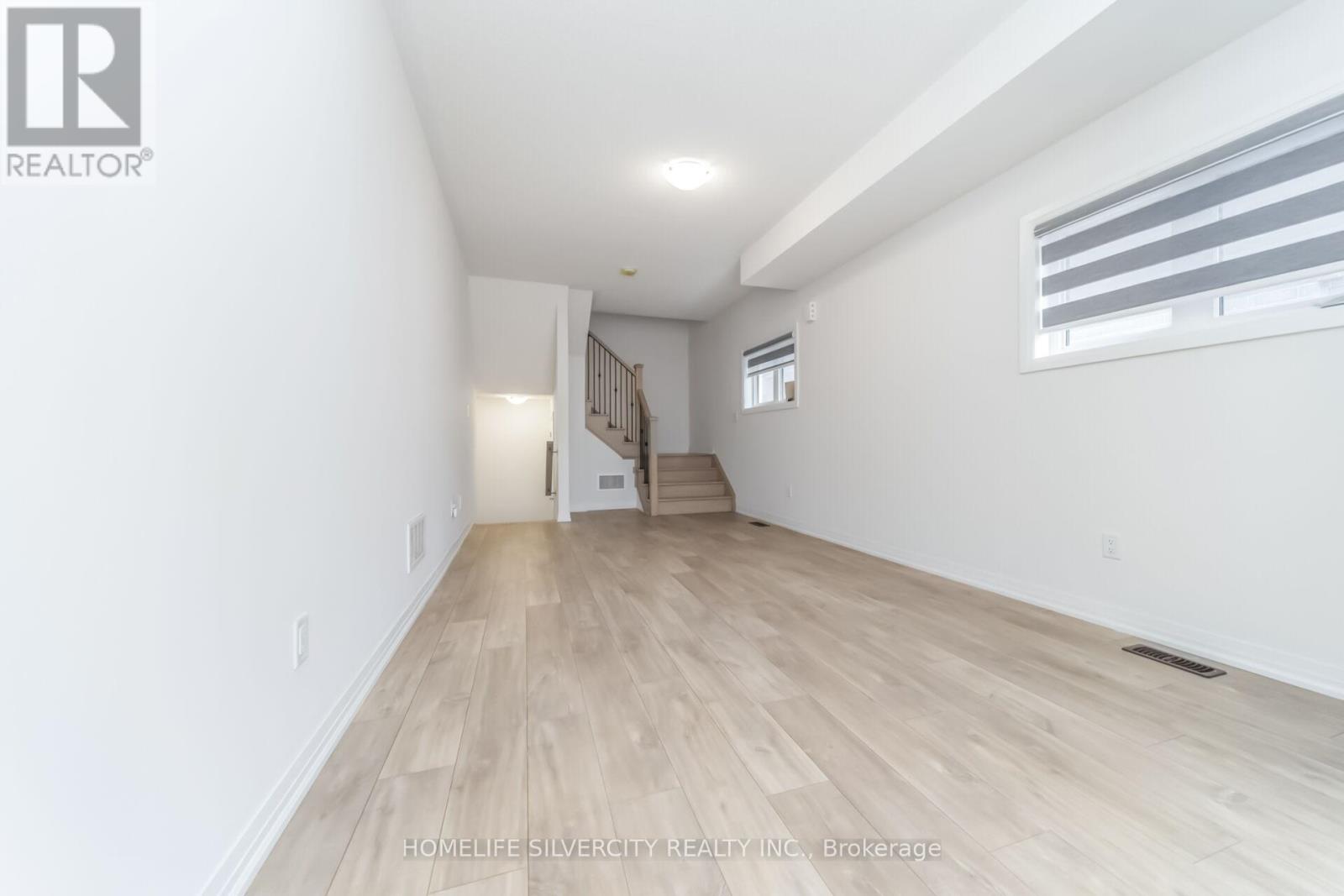 25 Purple Sage Drive, Brampton (Bram East), Ontario  L6P 4P1 - Photo 6 - W13086576