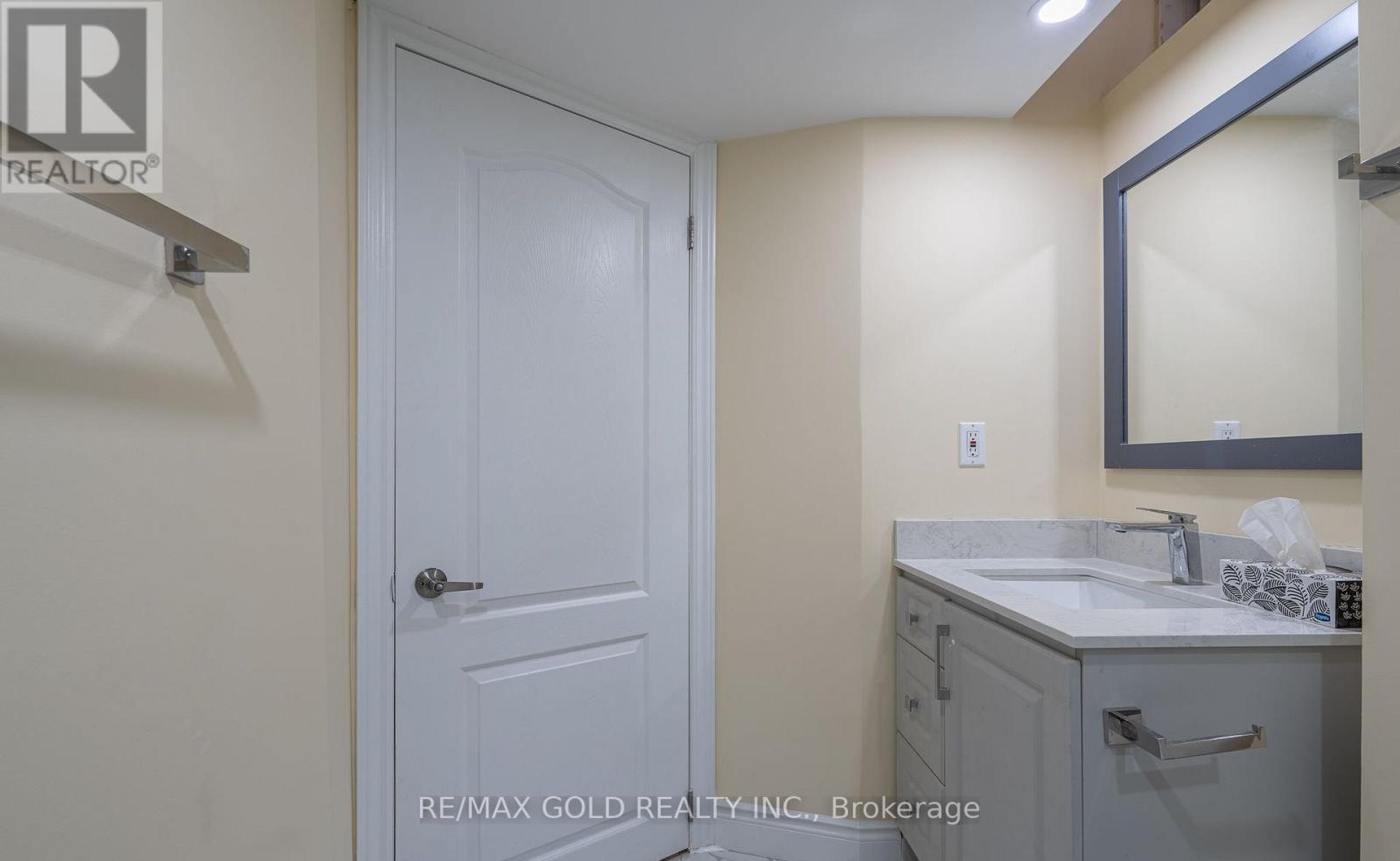 102 Bunchberry Way, Brampton, Ontario  L6R 2E8 - Photo 29 - W13086580
