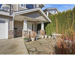 863 LEE STREET, White Rock, British Columbia