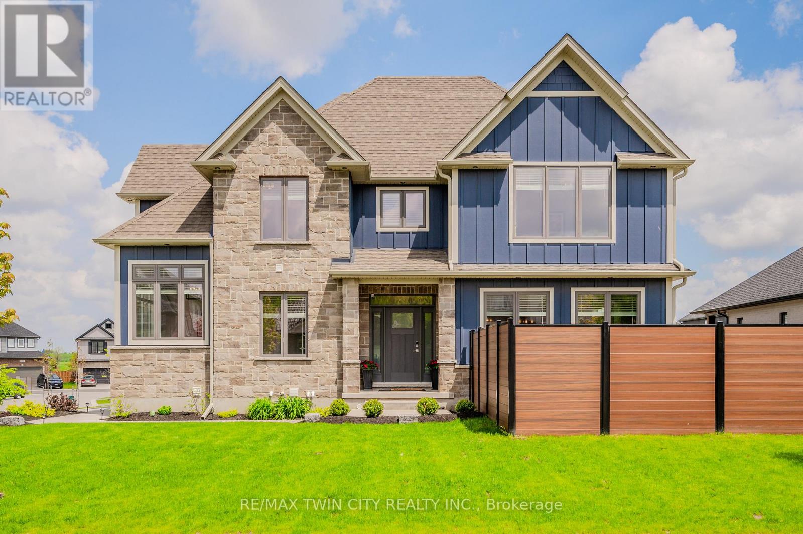 11 GALENA STREET, Wellesley, Ontario