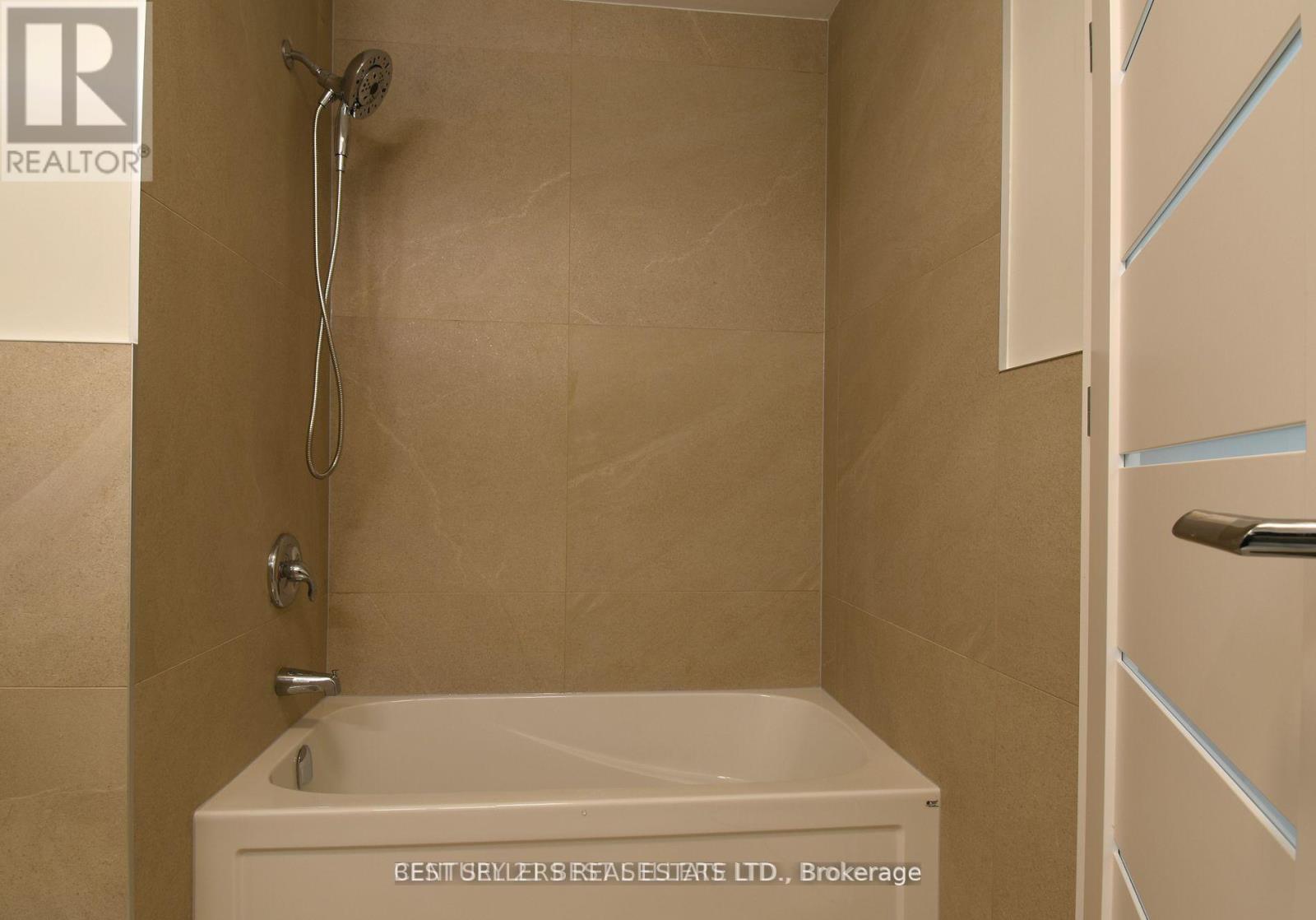 15 Horizon Lane, Huntsville, Ontario  P1H 0G6 - Photo 13 - X13086356