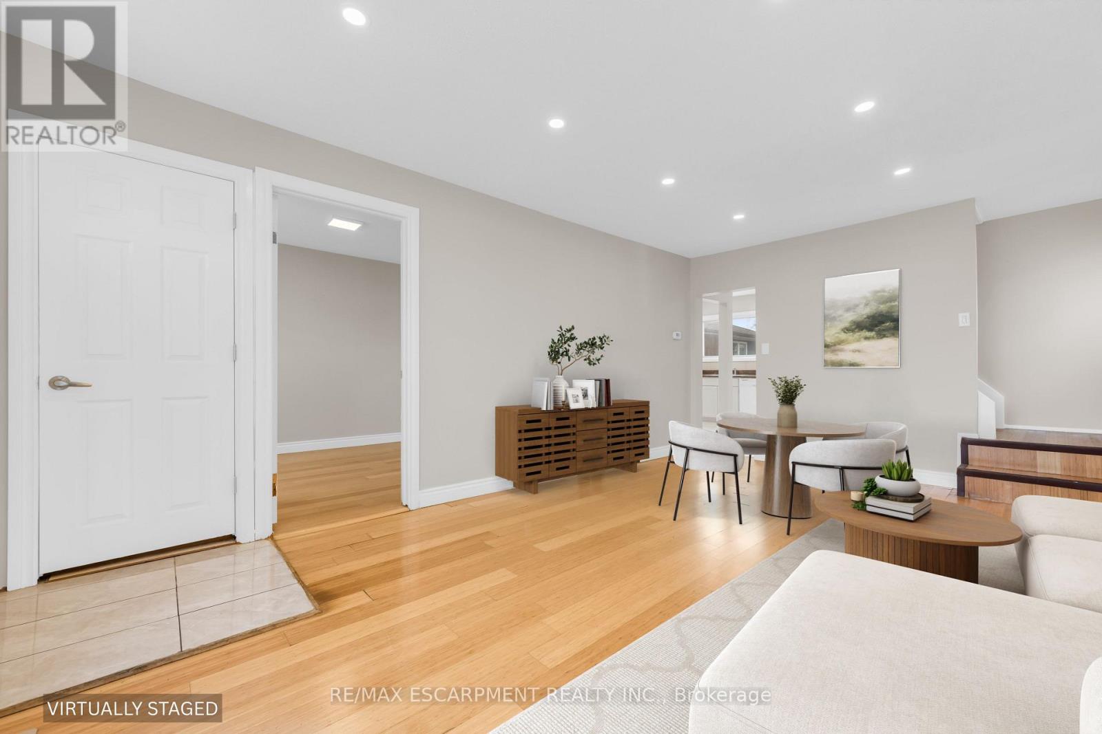180 Mead Avenue, Hamilton, Ontario  L8H 3V1 - Photo 5 - X13086404