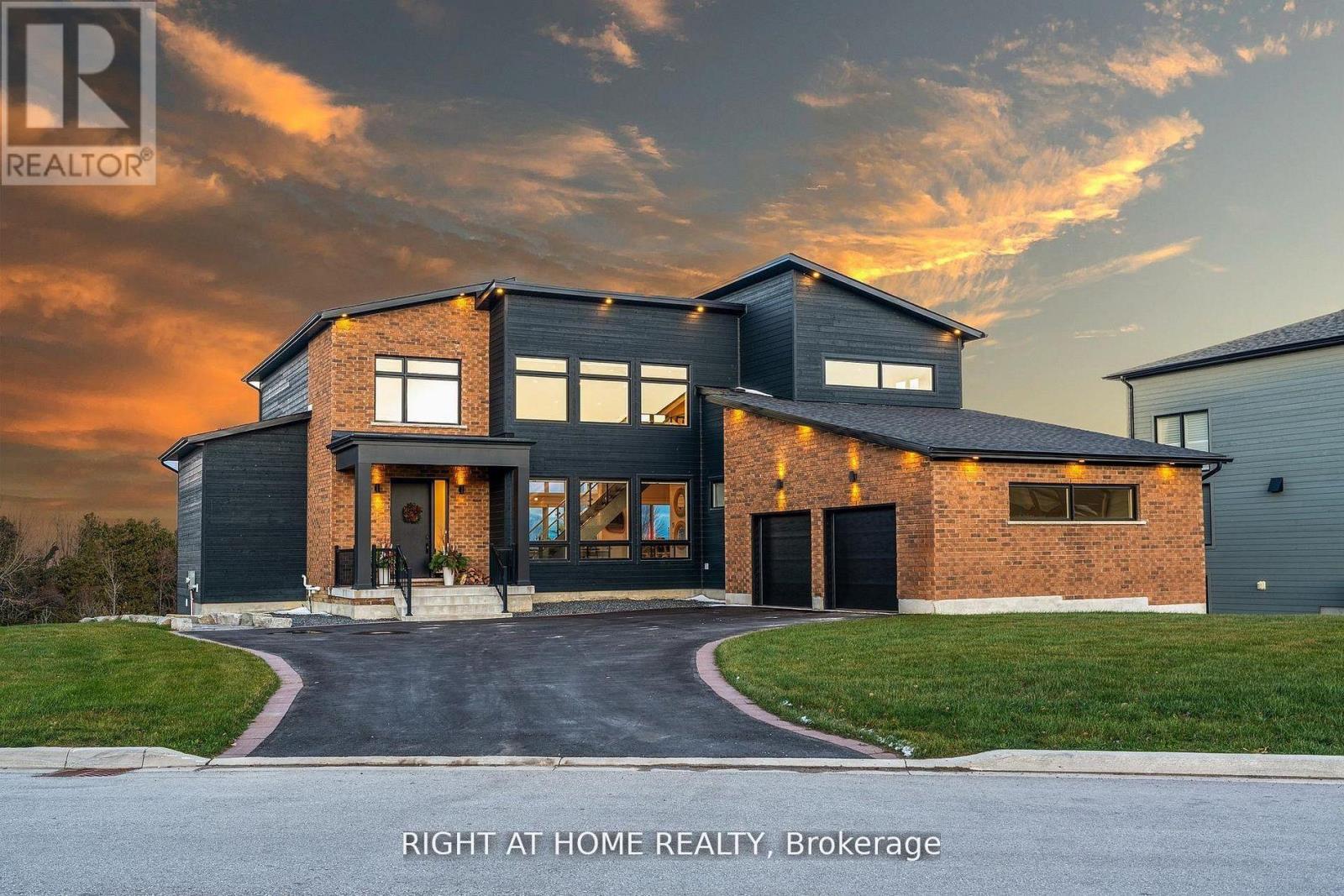 101 SLADDEN COURT, Blue Mountains, Ontario