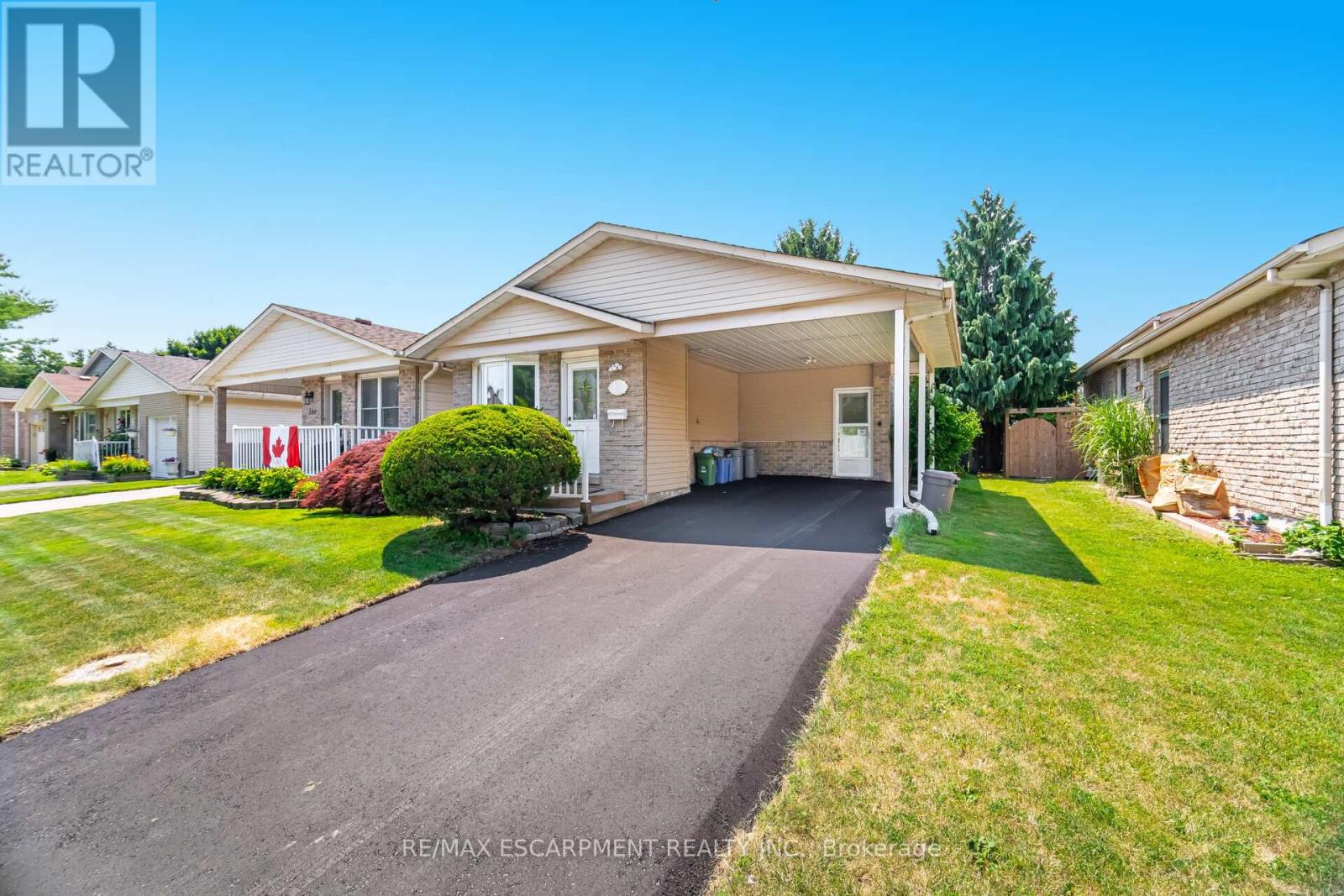 178 Athenia Drive, Hamilton, Ontario  L8J 1V8 - Photo 3 - X13086494