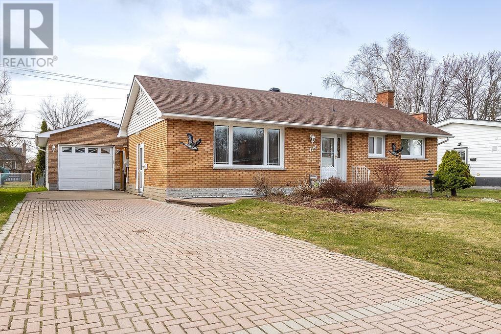 174 Palace DR, Sault Ste. Marie, Ontario