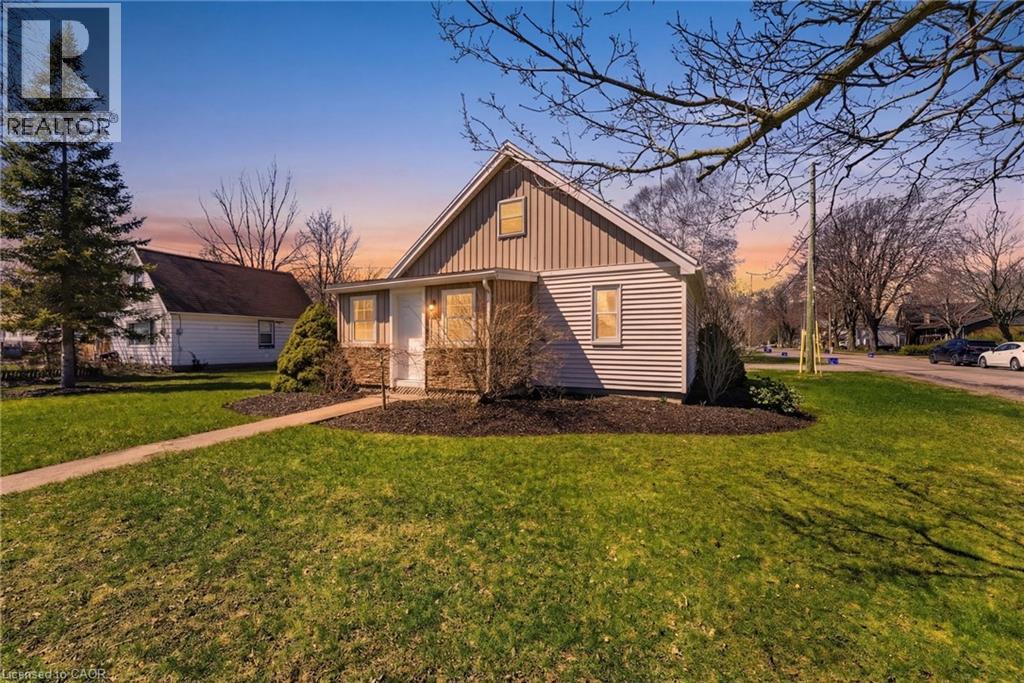 820 TAMARAC Street, Dunnville, Ontario