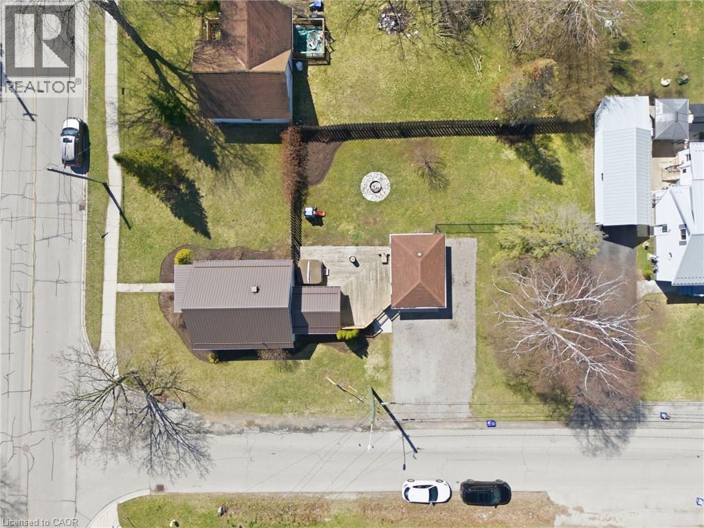 820 Tamarac Street, Dunnville, Ontario  N1A 2E6 - Photo 3 - 40819004