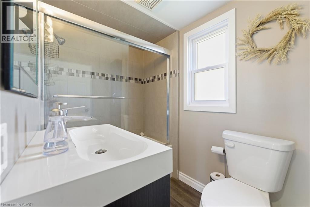 820 Tamarac Street, Dunnville, Ontario  N1A 2E6 - Photo 14 - 40819004