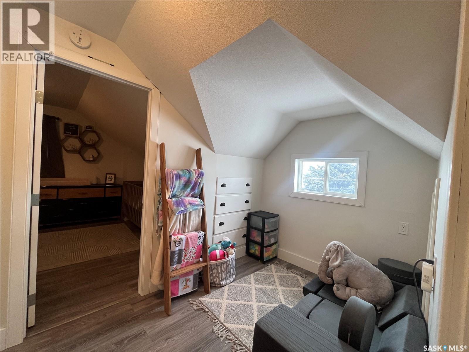 619 Smith Dorrien Avenue, Esterhazy, Saskatchewan  S0A 0X0 - Photo 20 - SK030657