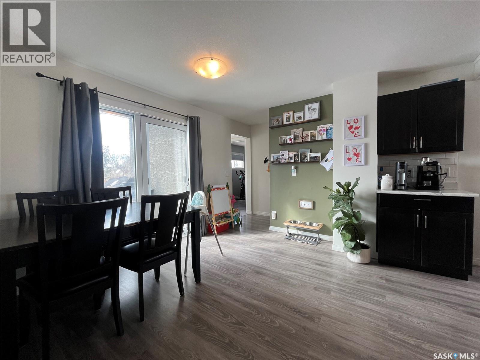 619 Smith Dorrien Avenue, Esterhazy, Saskatchewan  S0A 0X0 - Photo 8 - SK030657