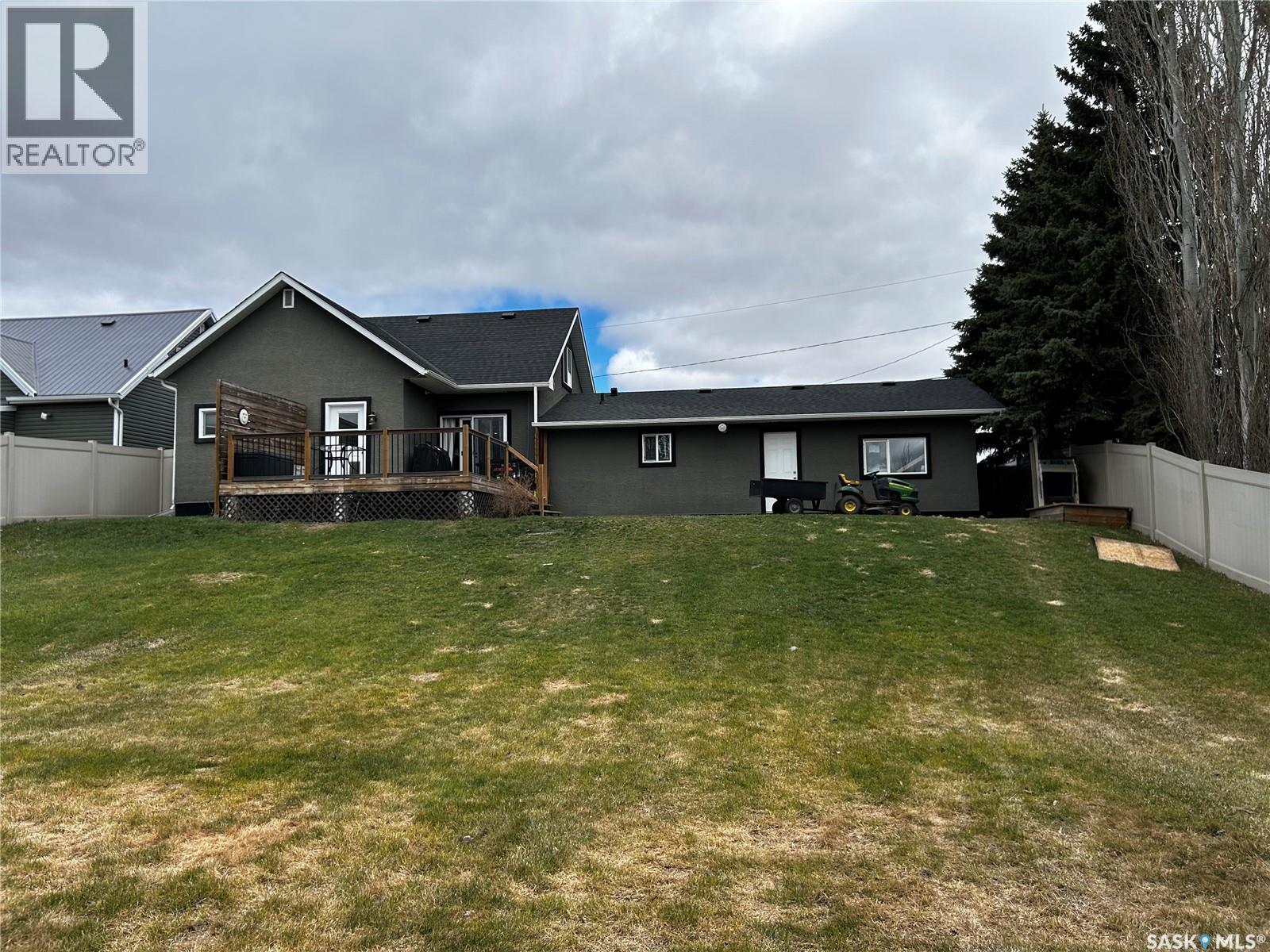 619 Smith Dorrien Avenue, Esterhazy, Saskatchewan  S0A 0X0 - Photo 30 - SK030657
