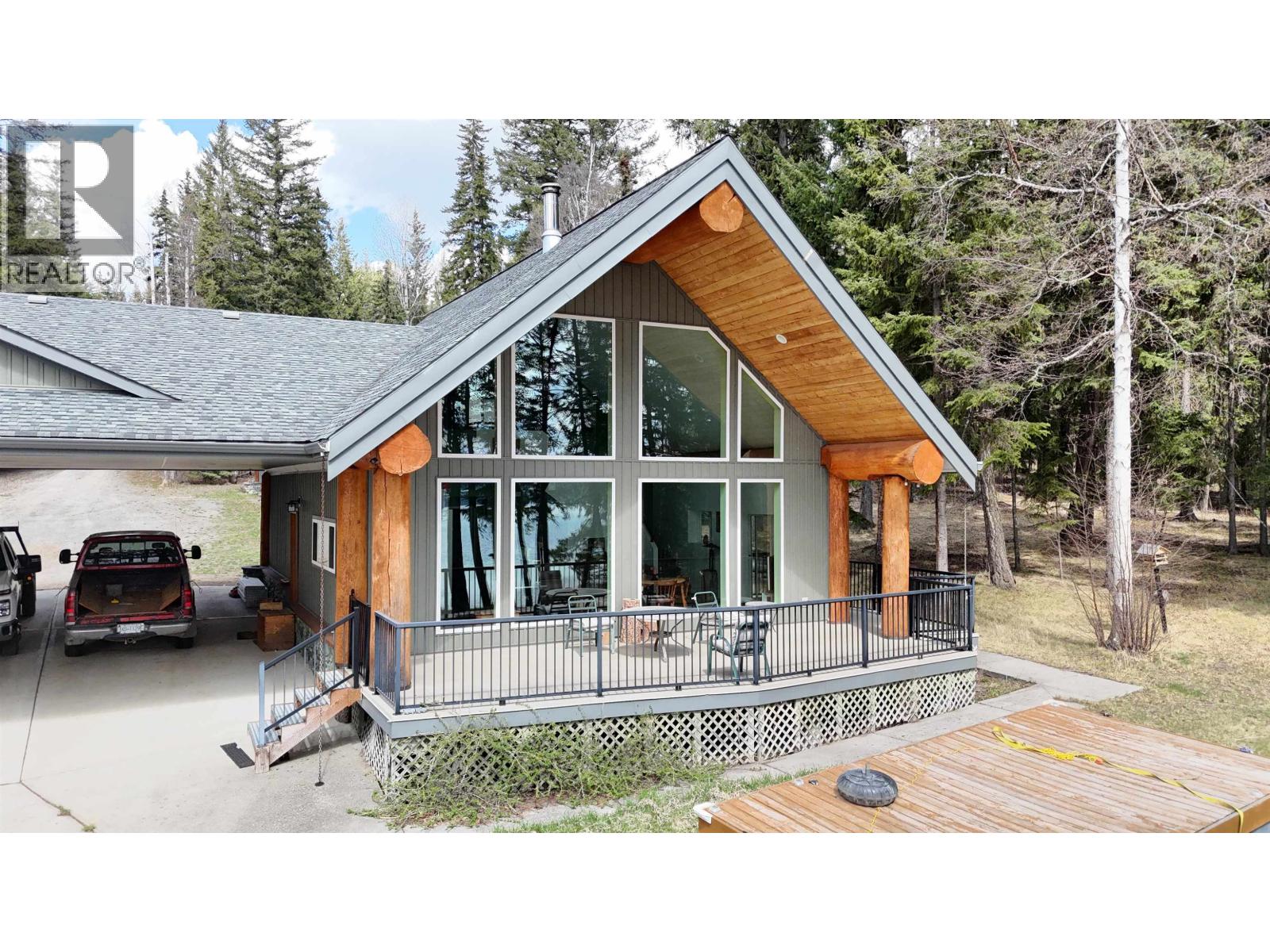 7407 Johnstone Road, Bridge Lake, British Columbia  V0K 1X2 - Photo 9 - R3094071