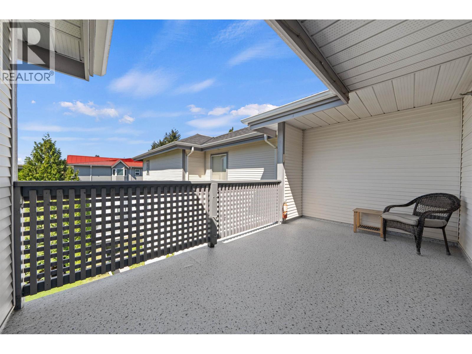 302 19121 Ford Road, Pitt Meadows, British Columbia  V3Y 2N2 - Photo 5 - R3119470
