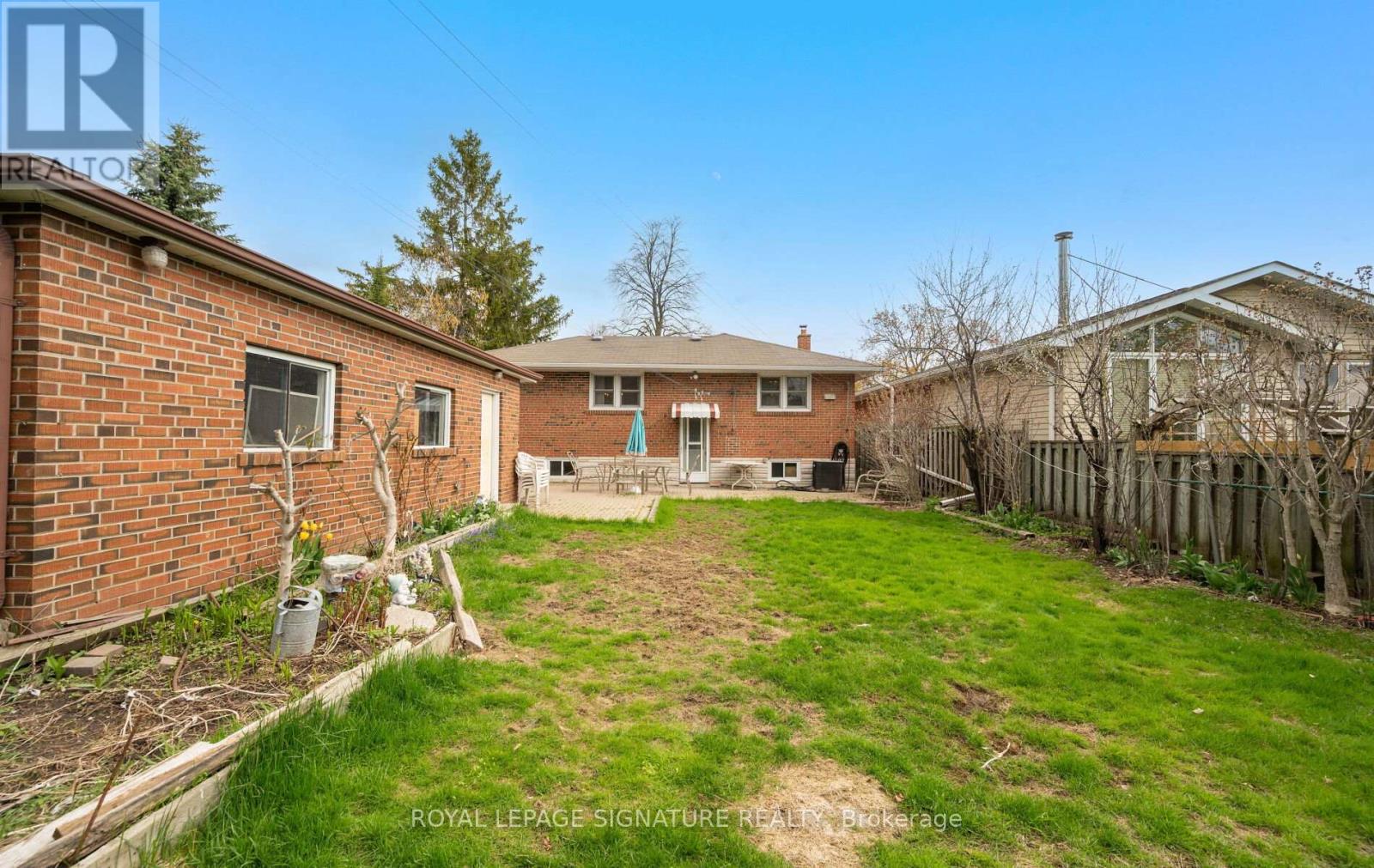 1322 Kelly Road, Mississauga, Ontario  L5J 3T9 - Photo 39 - W13084644