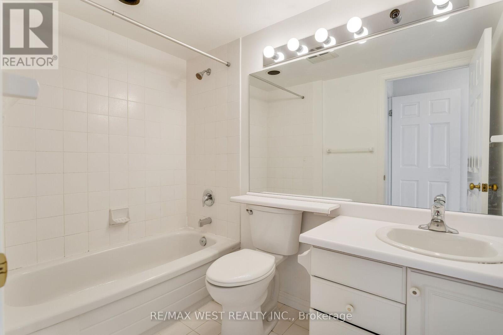 411 - 1 Aberfoyle Crescent, Toronto, Ontario  M8X 2X8 - Photo 17 - W13086342