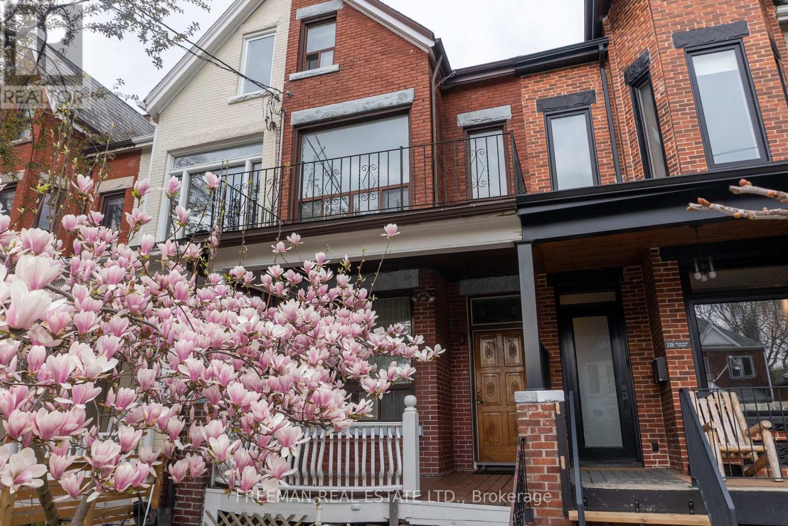 116 BRUNSWICK AVENUE, Toronto, Ontario