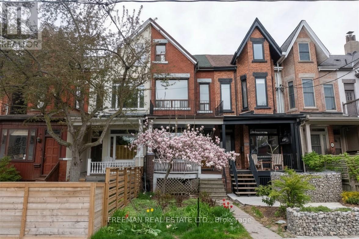 116 Brunswick Avenue, Toronto, Ontario  M5S 2M2 - Photo 5 - C13033020