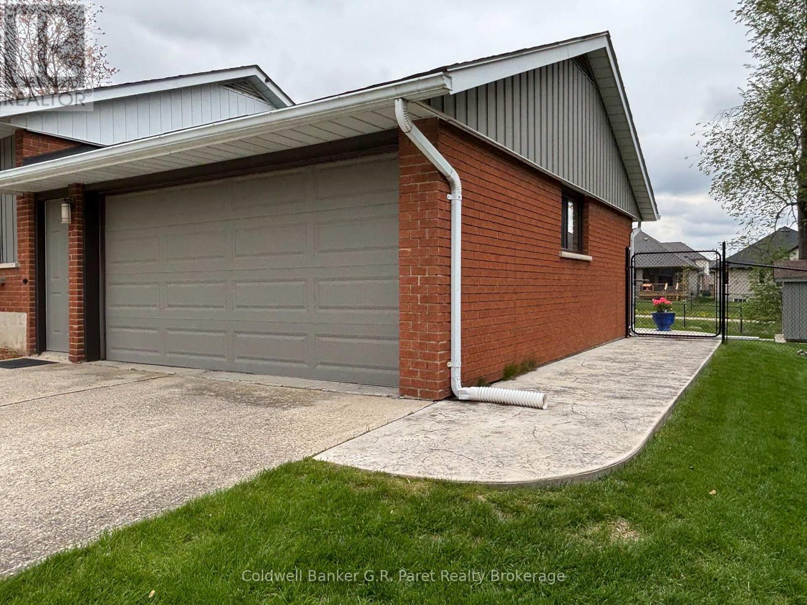 35 Tanager Drive, Tillsonburg, Ontario  N4G 1B1 - Photo 3 - X13086702
