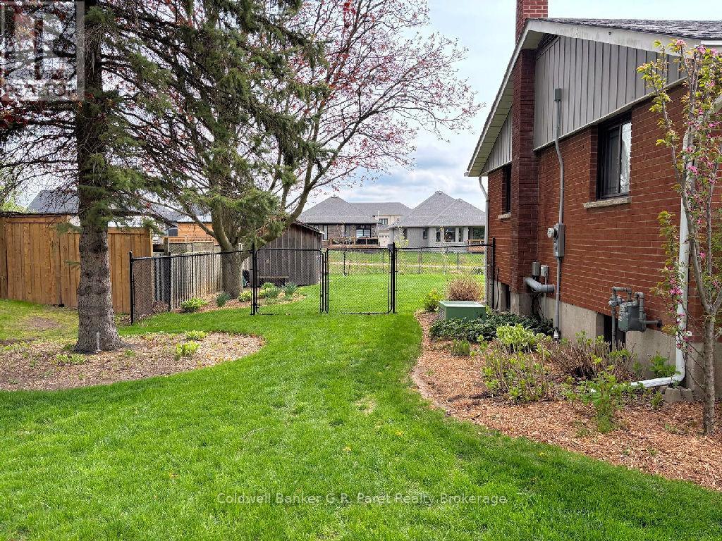 35 Tanager Drive, Tillsonburg, Ontario  N4G 1B1 - Photo 5 - X13086702