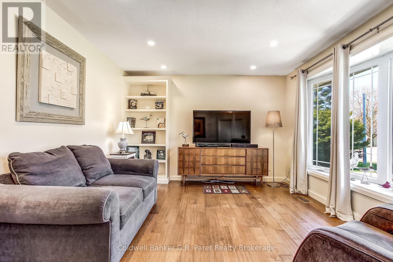 35 Tanager Drive, Tillsonburg, Ontario  N4G 1B1 - Photo 7 - X13086702