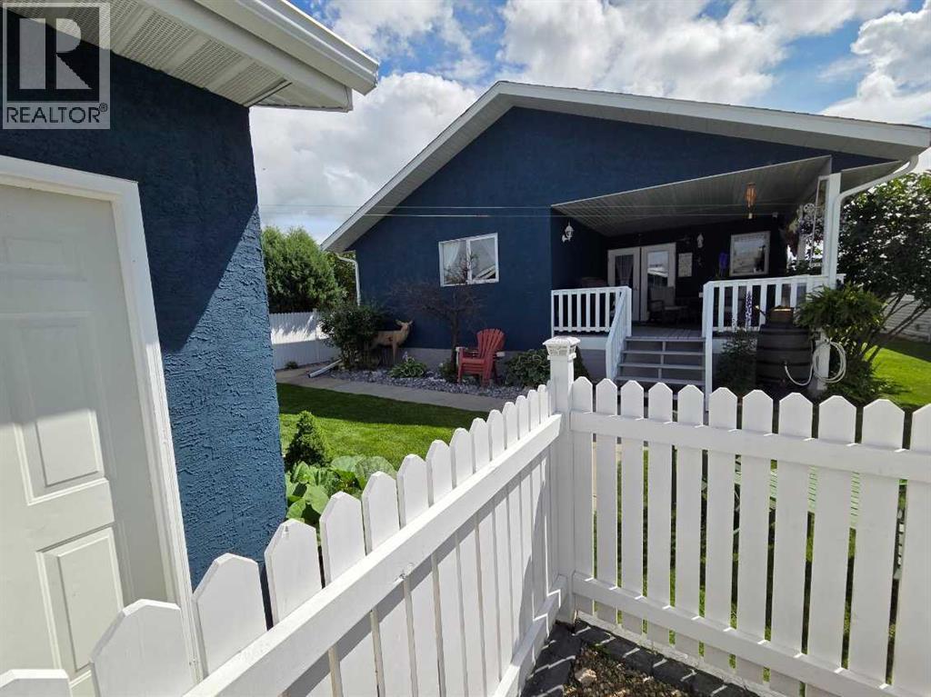 5814 61 Avenue, Rocky Mountain House, Alberta  T4T 1M3 - Photo 35 - A2307387