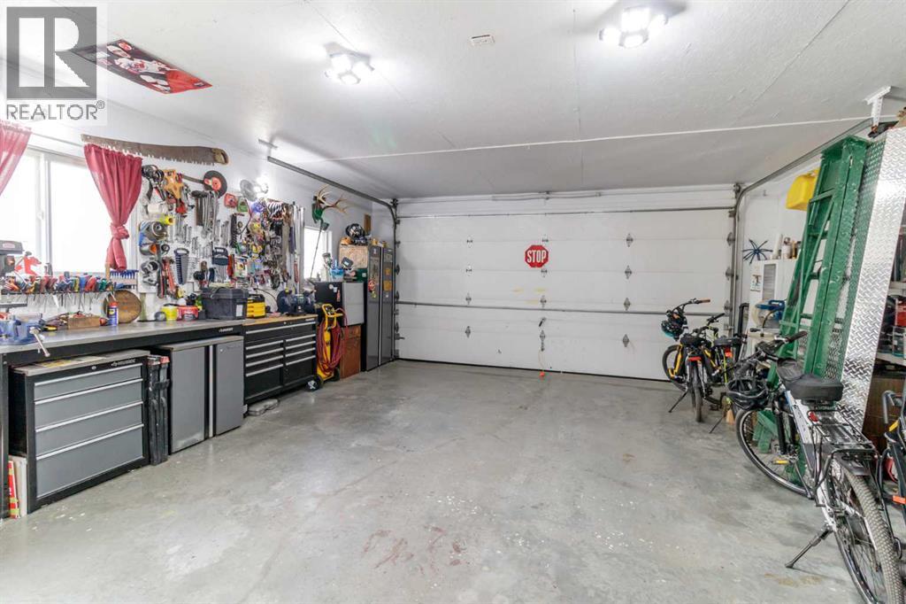 5814 61 Avenue, Rocky Mountain House, Alberta  T4T 1M3 - Photo 42 - A2307387
