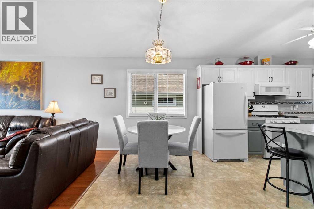 5814 61 Avenue, Rocky Mountain House, Alberta  T4T 1M3 - Photo 9 - A2307387