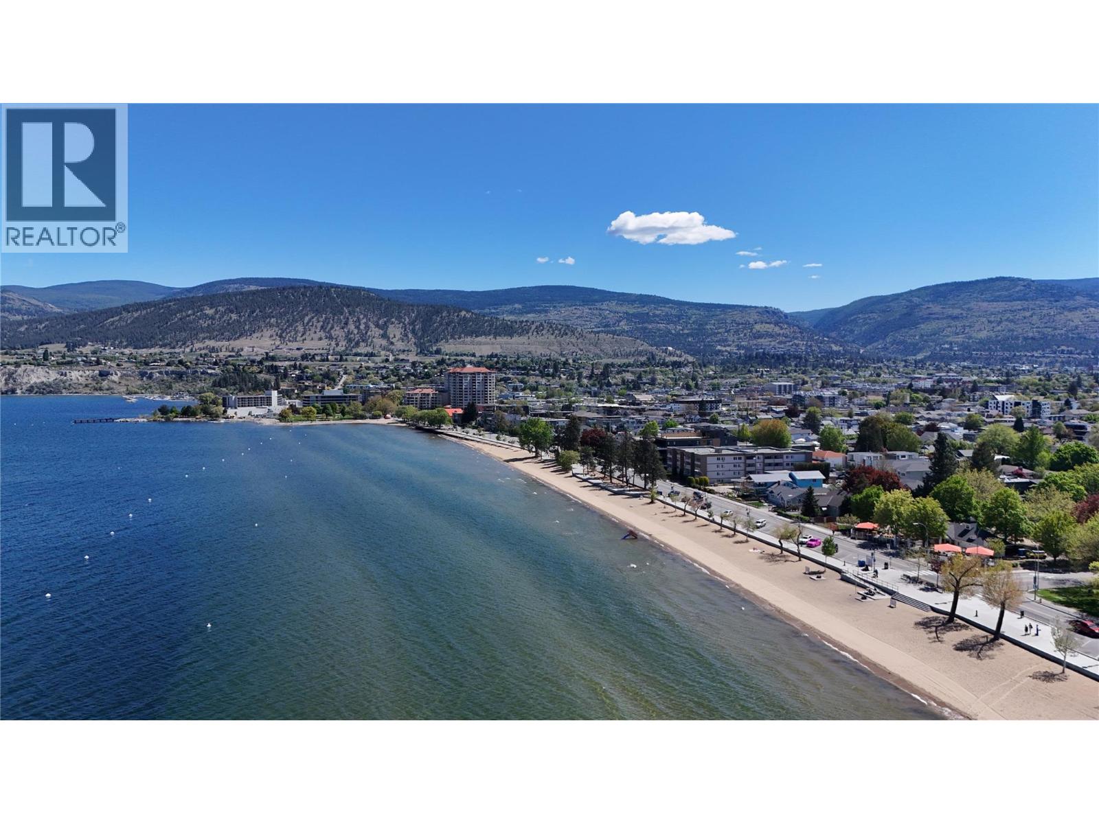 922 DYNES Avenue Unit# 207, Penticton, British Columbia