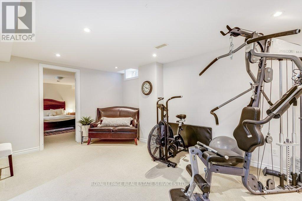 1279 Old English Lane, Oakville, Ontario  L6M 2P6 - Photo 43 - W13060534