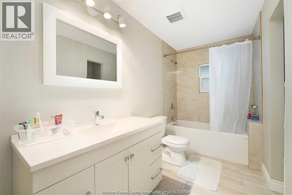 746 Dougall Avenue, Windsor, Ontario  N9A 4P8 - Photo 17 - 26010123