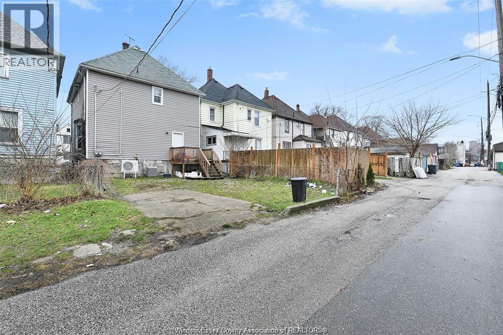 746 Dougall Avenue, Windsor, Ontario  N9A 4P8 - Photo 39 - 26010123