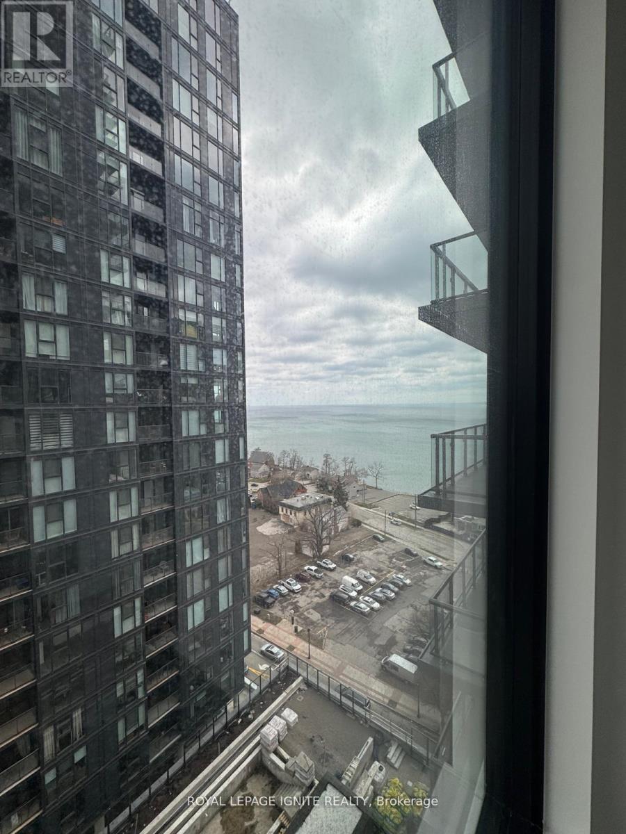 1302 - 2075 Lakeshore Road, Burlington, Ontario  L7R 0H3 - Photo 15 - W13085574