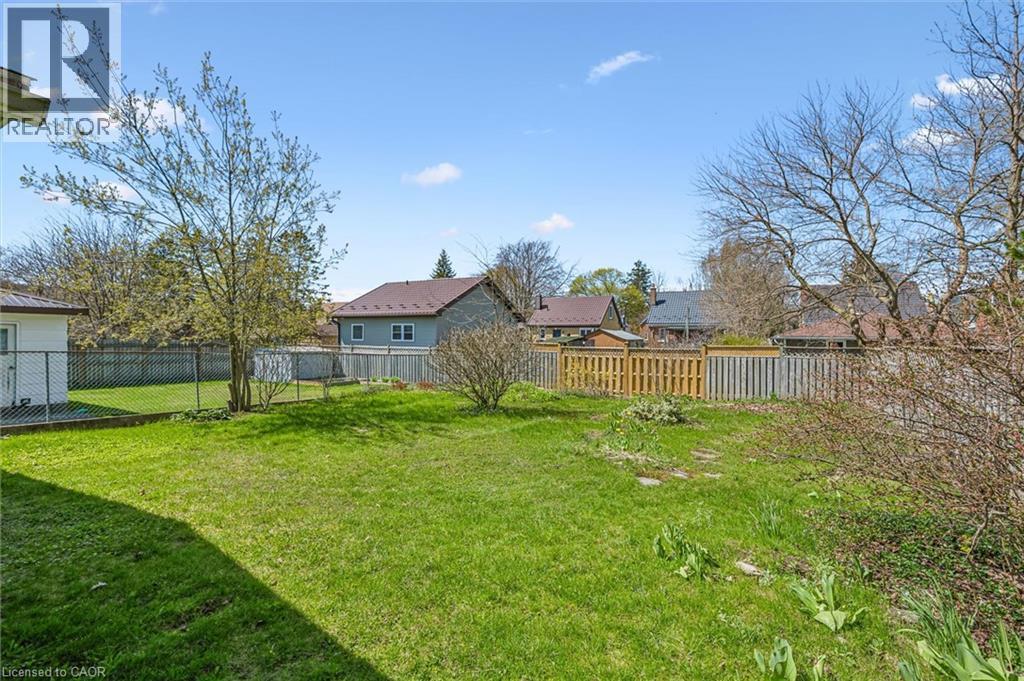 128 Mausser Avenue, Kitchener, Ontario  N2M 3K5 - Photo 39 - 40824212