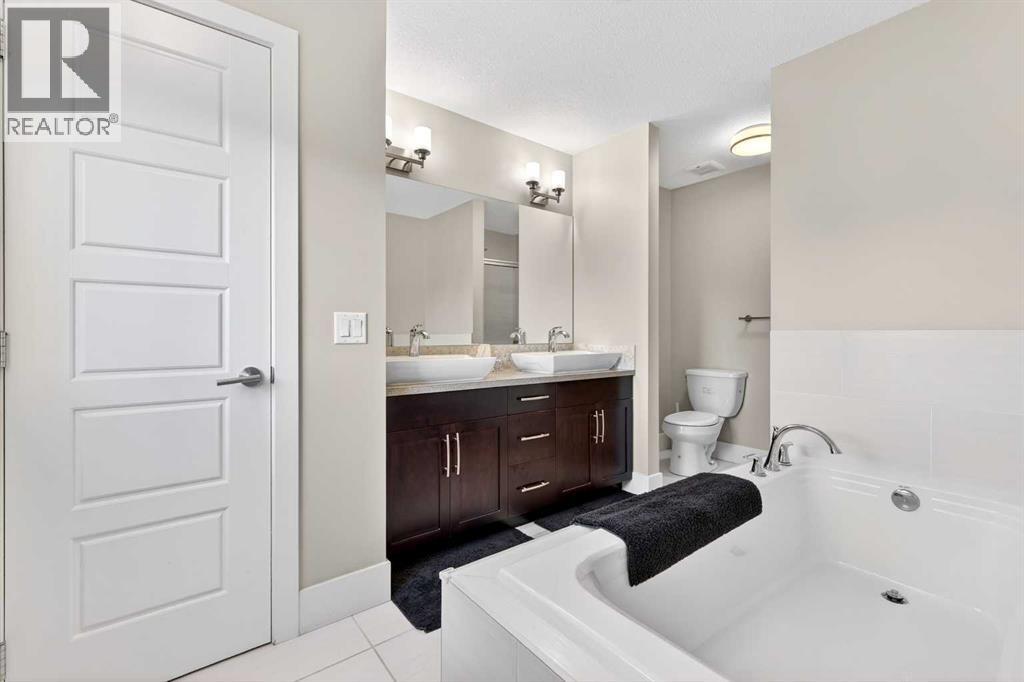 548 Quarry Park Boulevard Se, Calgary, Alberta  T2C 5E8 - Photo 25 - A2307587