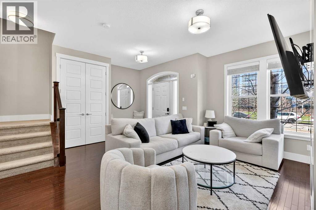 548 Quarry Park Boulevard Se, Calgary, Alberta  T2C 5E8 - Photo 6 - A2307587