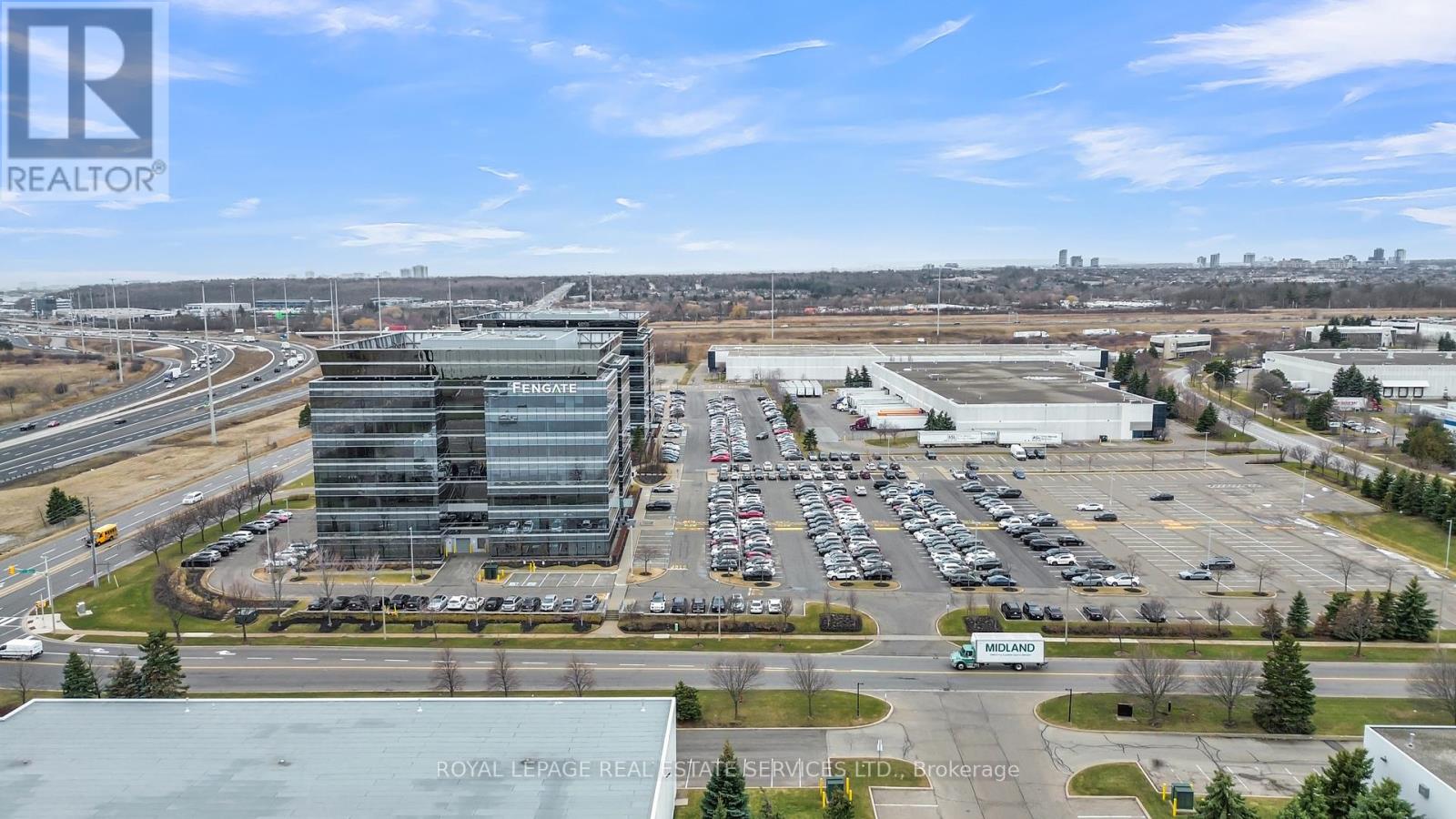 602 - 2275 Upper Middle Road E, Oakville, Ontario  L6H 0C3 - Photo 2 - W12921146