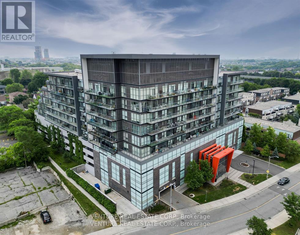 824 - 15 JAMES FINLAY WAY, Toronto, Ontario