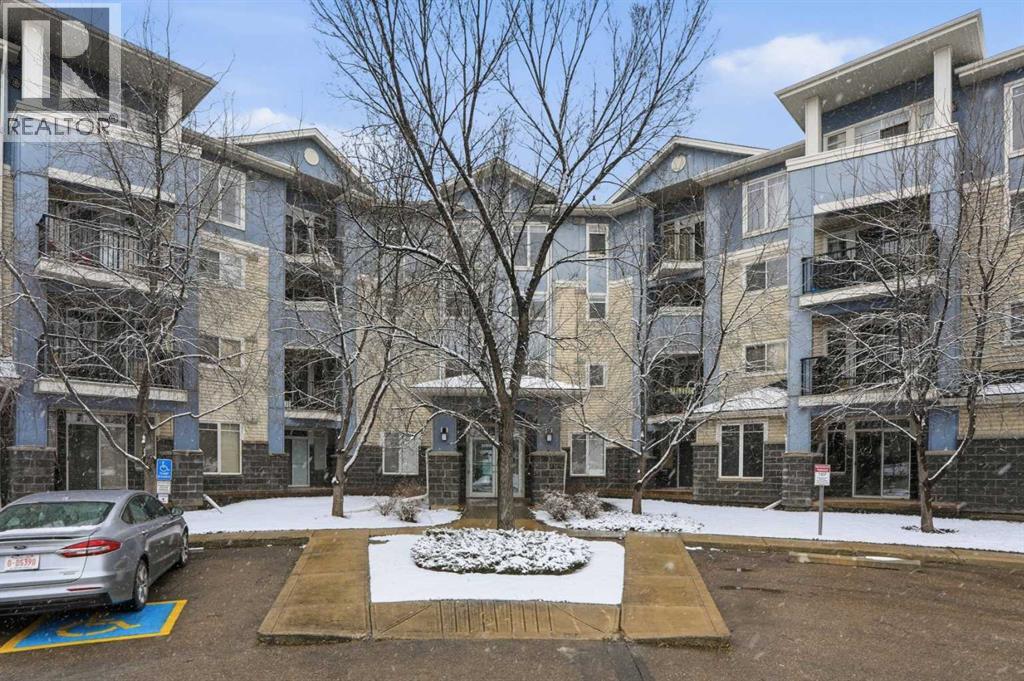 302, 108 Country Village Circle Ne, Calgary, Alberta  T3K 0E3 - Photo 2 - A2299508