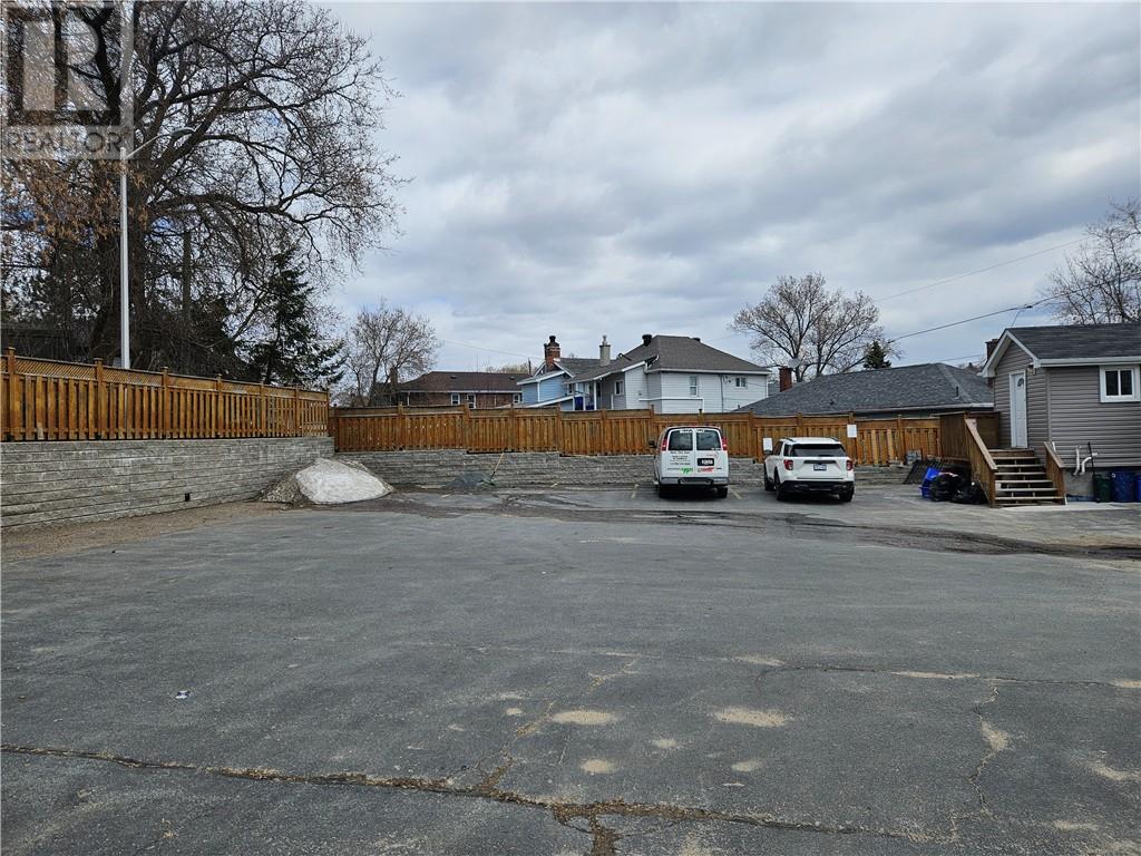 336 Riverside, Sudbury, Ontario  P3E 1H7 - Photo 4 - 2127114