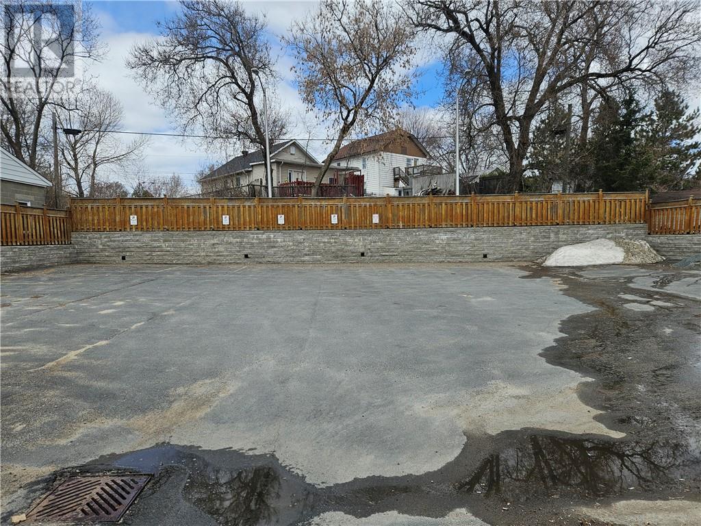 336 Riverside, Sudbury, Ontario  P3E 1H7 - Photo 3 - 2127114