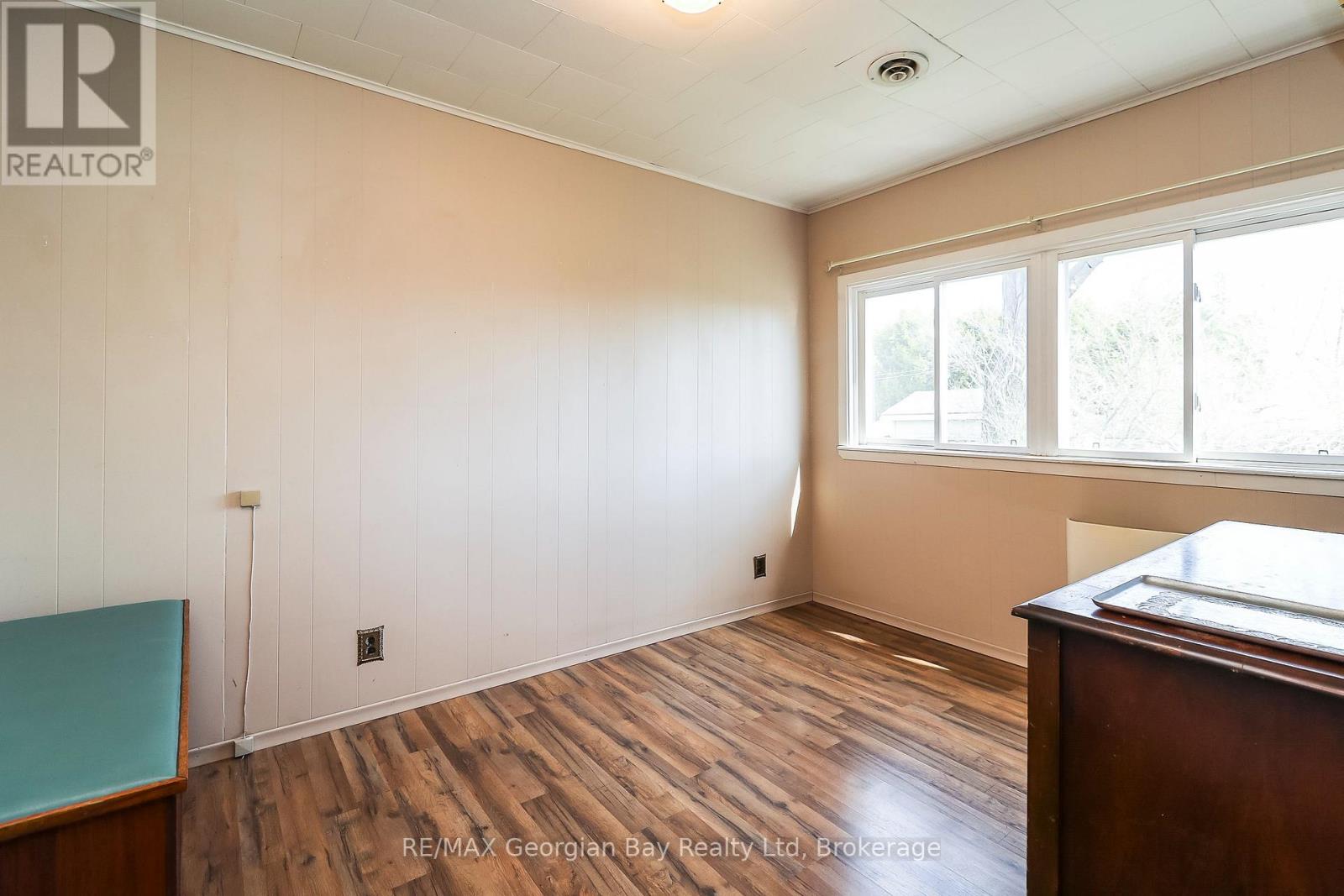 215 Palmer Street, Tay, Ontario  L0K 2C0 - Photo 15 - S13086696