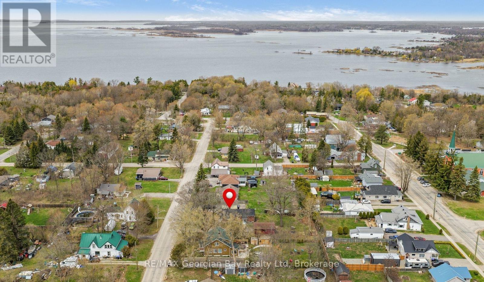 215 Palmer Street, Tay, Ontario  L0K 2C0 - Photo 2 - S13086696