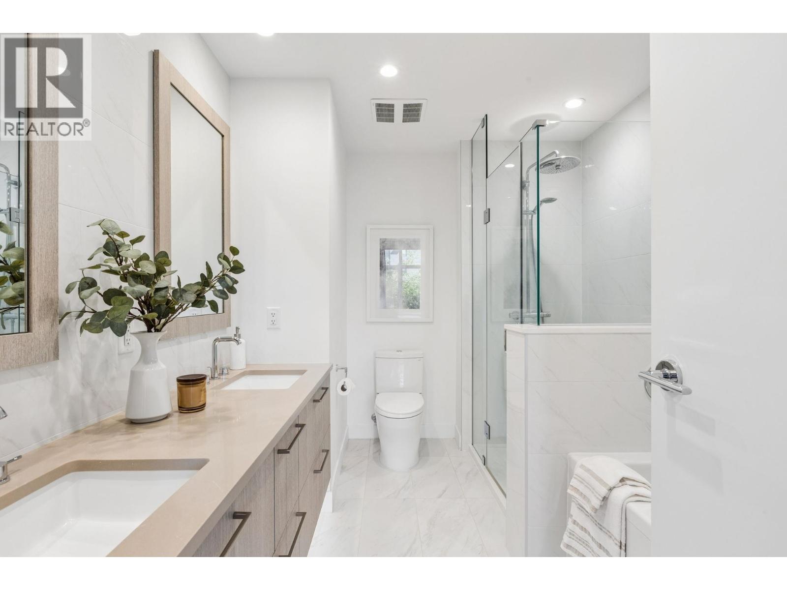201 707 E 3rd Street, North Vancouver, British Columbia  V7L 1G8 - Photo 18 - R3119705