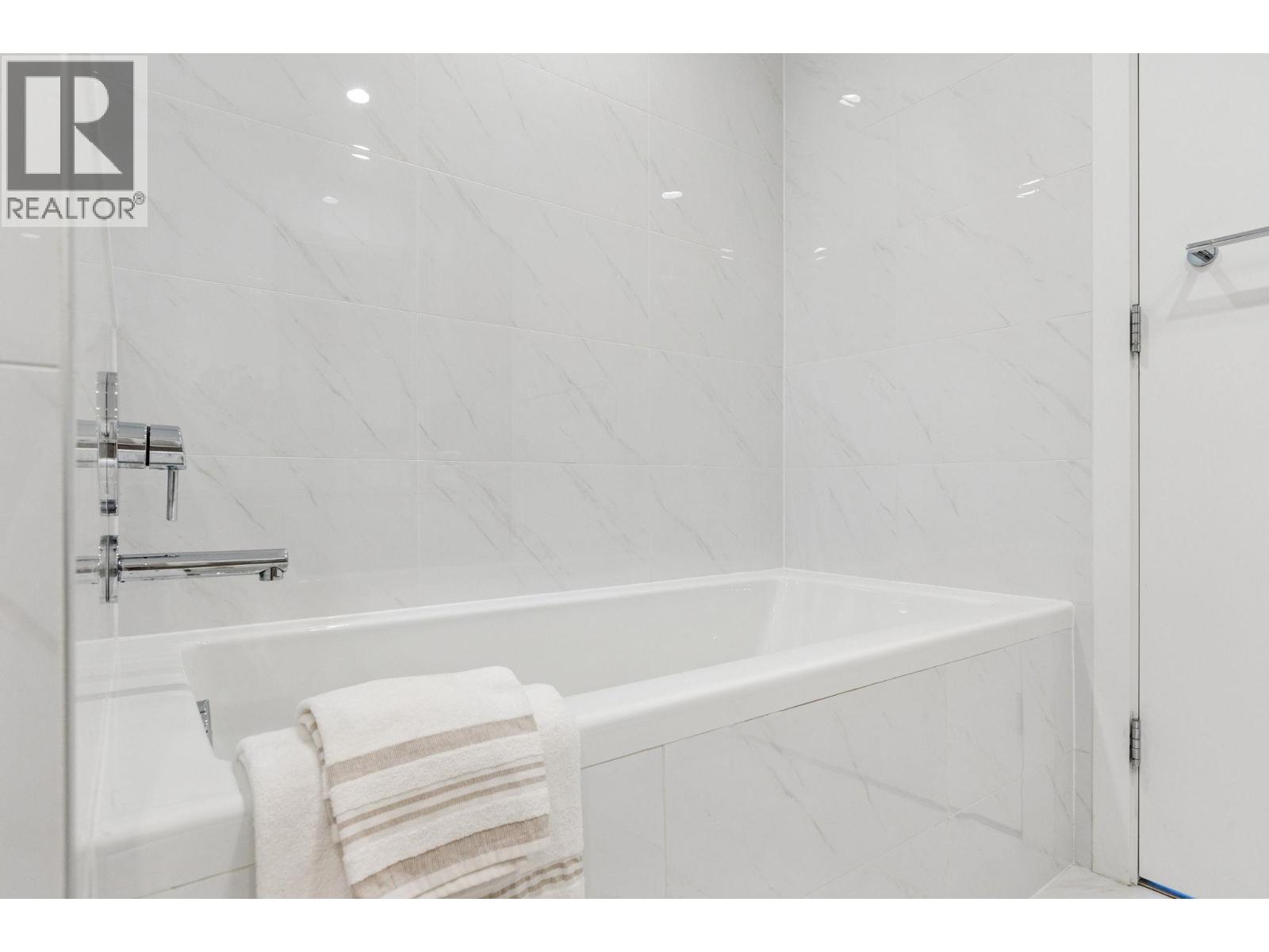 201 707 E 3rd Street, North Vancouver, British Columbia  V7L 1G8 - Photo 22 - R3119705