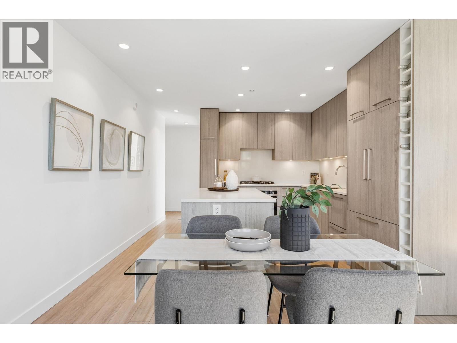 201 707 E 3rd Street, North Vancouver, British Columbia  V7L 1G8 - Photo 9 - R3119705