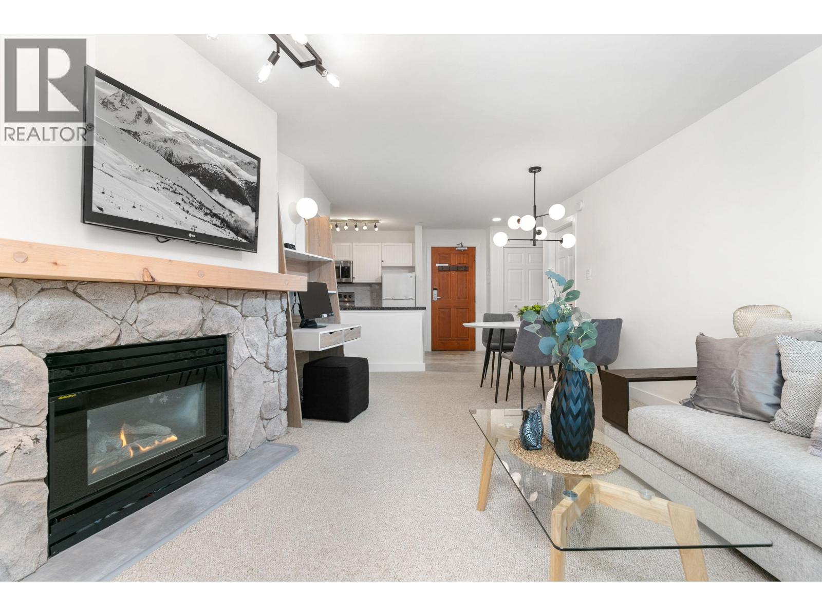 347 4800 Spearhead Drive, Whistler, British Columbia  V8E 1G1 - Photo 4 - R3119714
