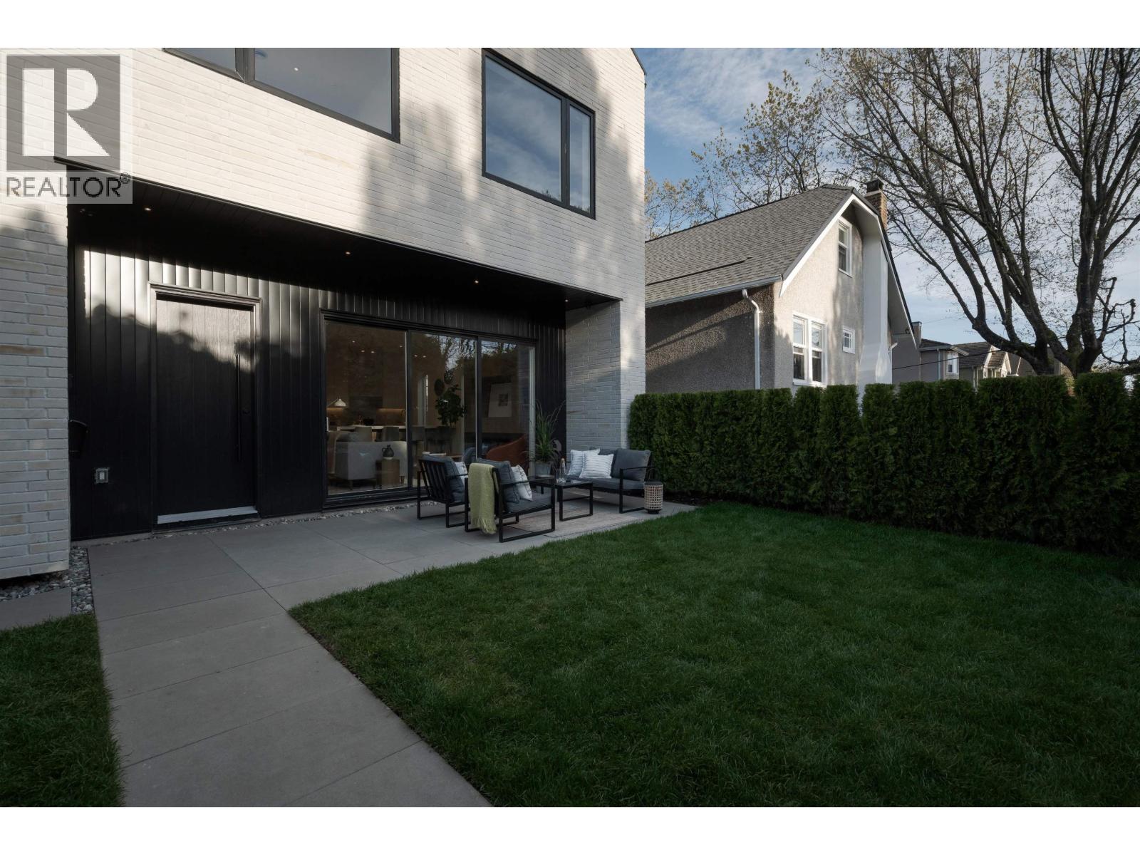 2256 Garden Drive, Vancouver, British Columbia  V5N 4X2 - Photo 5 - R3119717